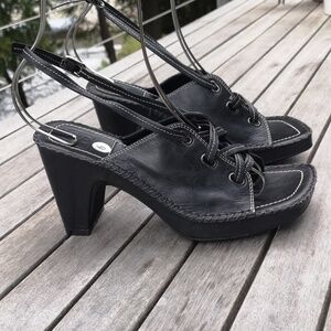 VS 'Marci' leather heeled sandals
